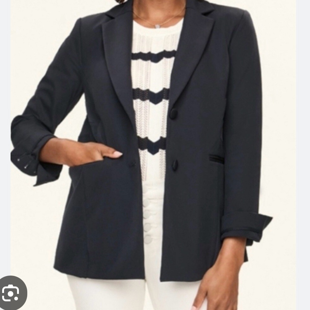 CAbi Keynote Jacket - NWT -size 10